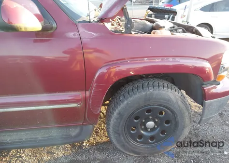 2004 Chevrolet Tahoe Lt z USA, uszkodzony, nr VIN 1GNEK13Z34J147212